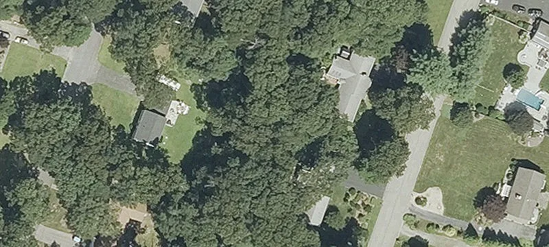 North Kingstown Warehouse with Car Lift