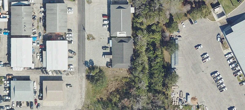 Functional Warehouse in Growing Submarket