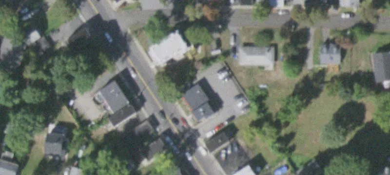 Versatile Property in High-Traffic Area