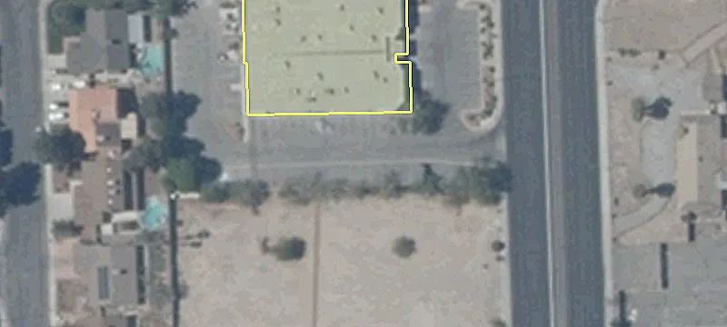 Retail Plaza with National Tenants