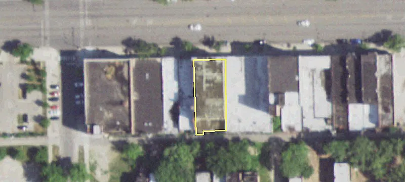 Mixed-Use Building on Madison Street