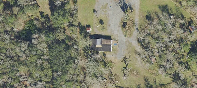 Large Land Parcel with Ponds