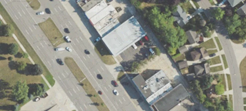 Woodward Avenue Retail Building