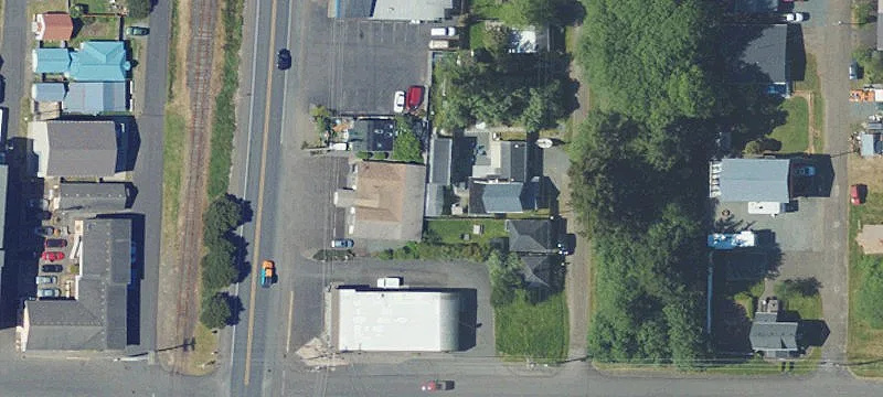 Flexible Retail/Office Near Ocean