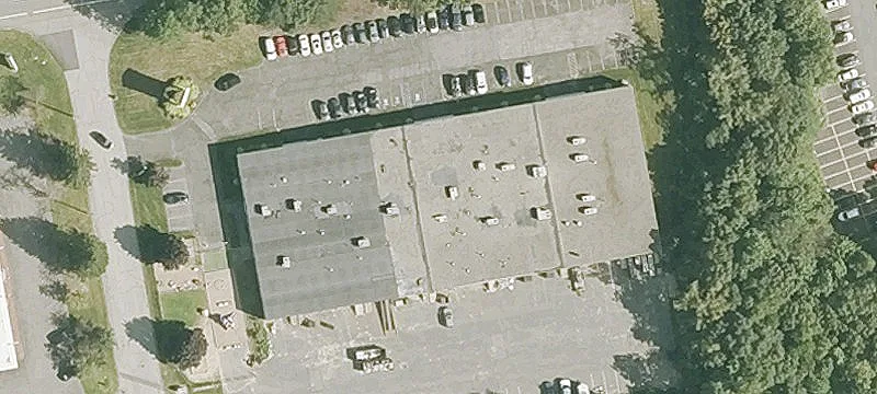 Flex/Industrial Building For Sale
