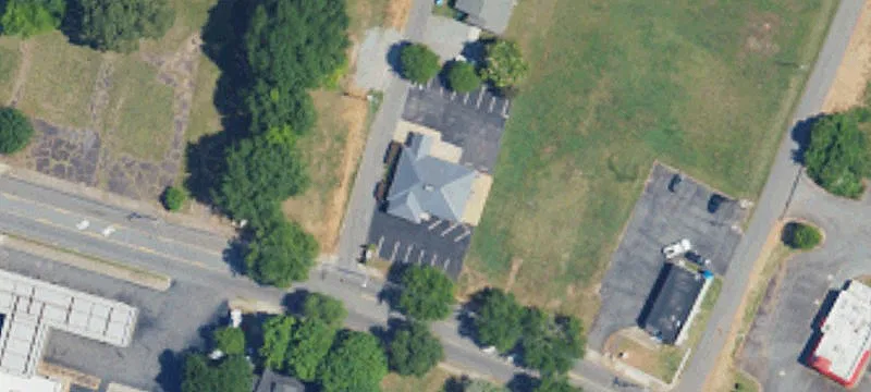 Professional Office Building in Forest City