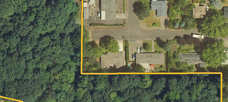 Level Lot Near Lents Center