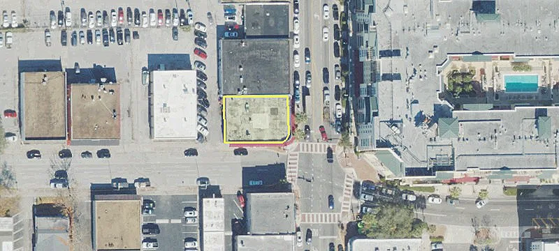 Prime Retail on Edgewater Drive