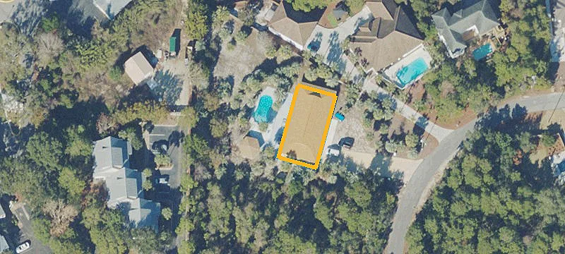 Residential Lot in Beach Community