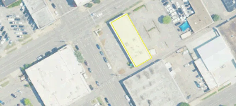 Former Auto Shop on 3rd