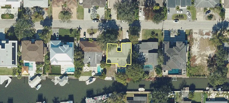 Waterfront Canal Lot in Tampa