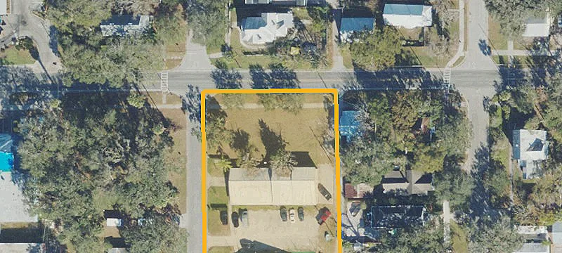 Oversized Lot in Historic District