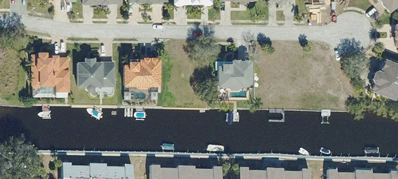 Waterfront Lot in Tarpon Springs