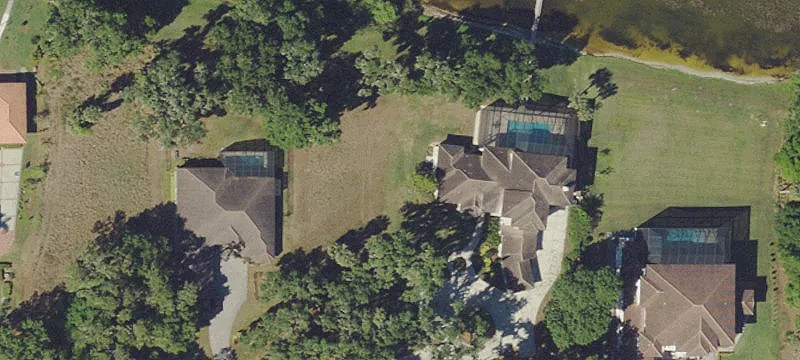 Lakefront Buildable Lot on Harris Chain