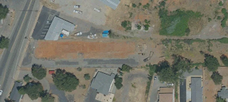 Commercial Land on Skyway