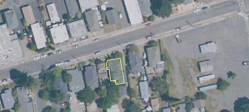 Commercial Lot Near Busy Intersection