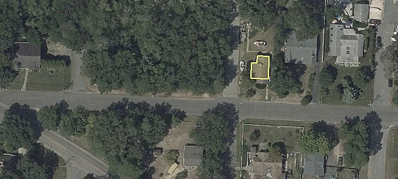 Waterfront Lot in Coastal Community