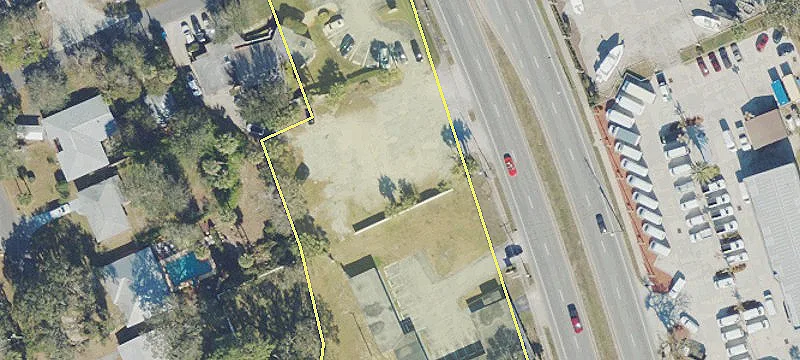 Commercial Lot on Dixie Freeway