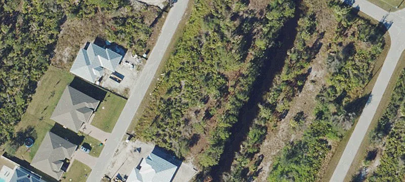 Residential Land in Waterfront Community