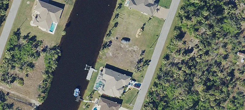 Waterfront Lot in South Gulf