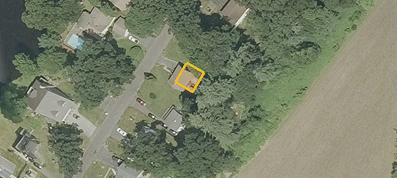 Residential Land in Lake Community