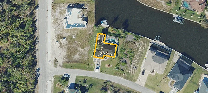 Waterfront Lot with Gulf Access