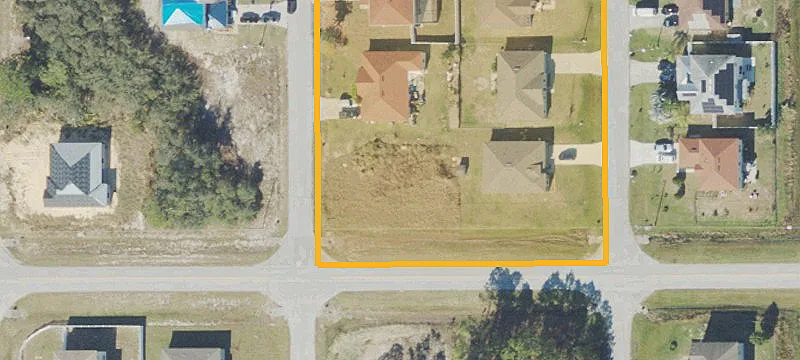 Vacant Land in Poinciana, FL