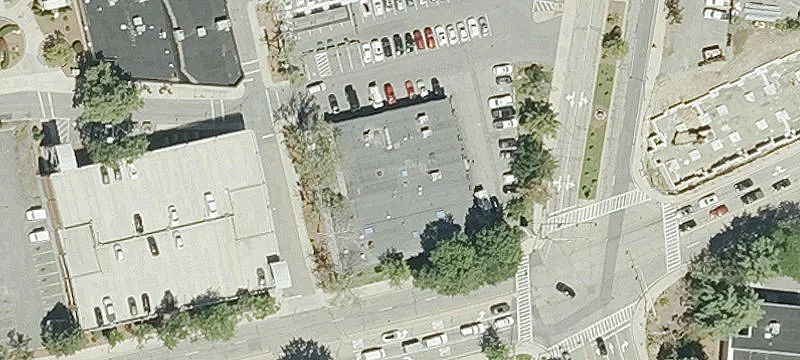 Retail Building with Starbucks Anchor