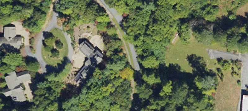 Residential Lot in Straus Park