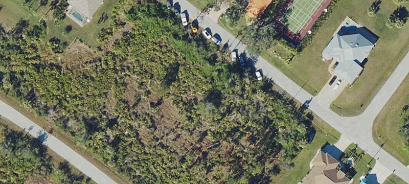 Residential Lot in Boating Community