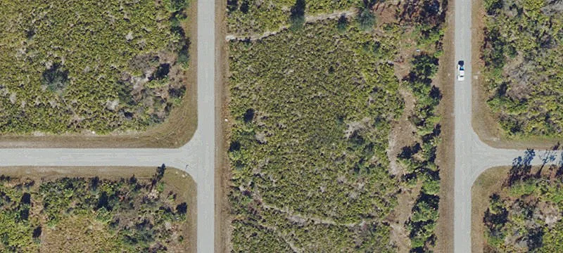 Residential Lot in Gulf Cove