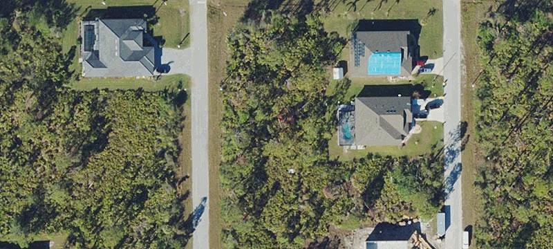 Residential Lot in Boating Community