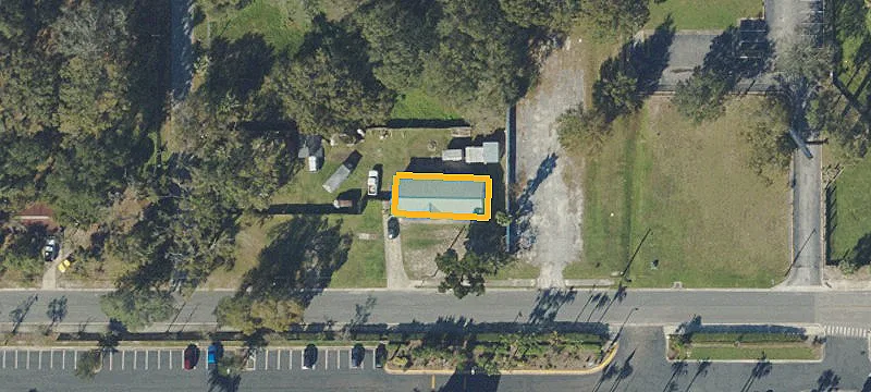 Residential Multi-Family Zoned Corner Lot