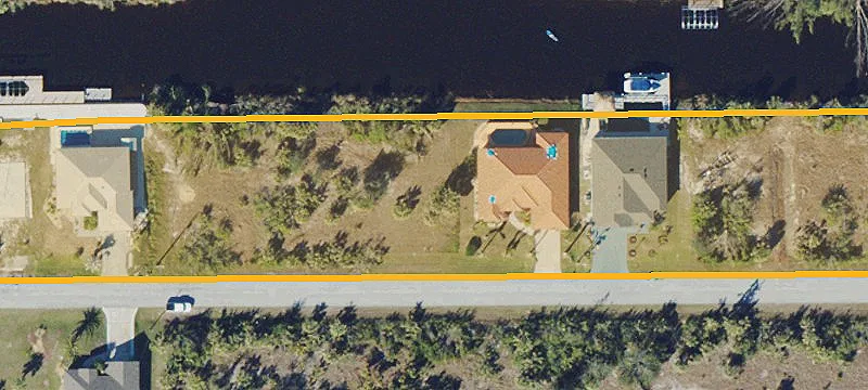 Waterfront Lot in South Gulf
