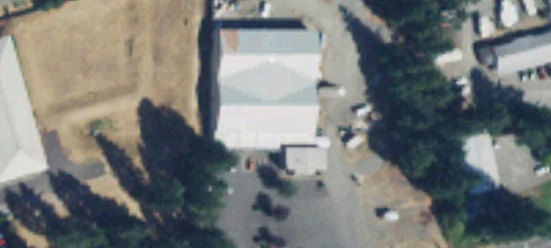 Basic Warehouse with Rollup Doors