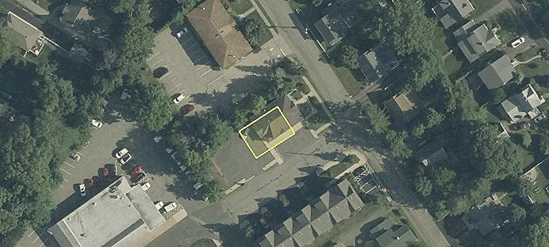 Modern Commercial Rental Near Downtown
