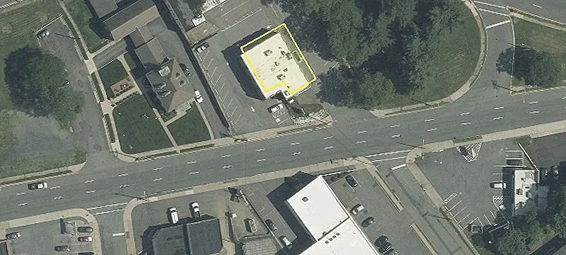 High-Visibility Commercial Space Near Easton
