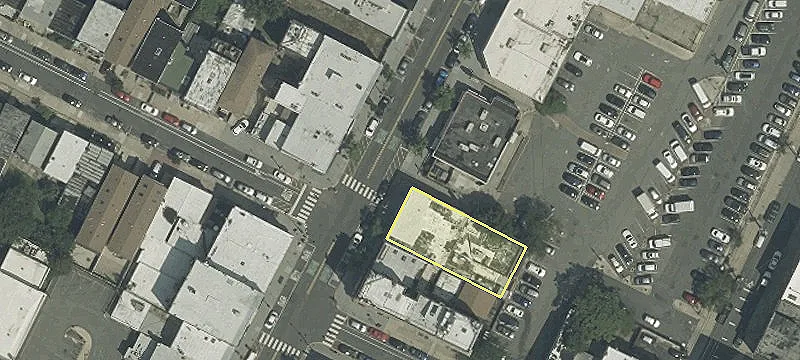 Central Avenue Retail Space Available