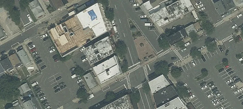 Office Space in Bustling Clifton