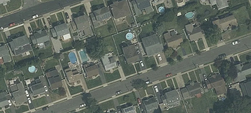 Stand-Alone Building in Saddle Brook