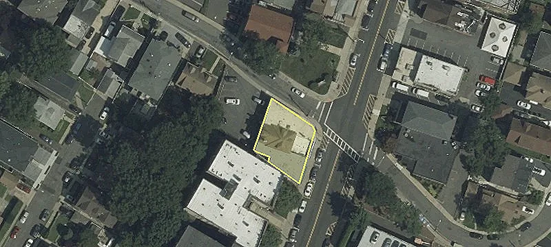 Downtown Retail/Office Space with Parking