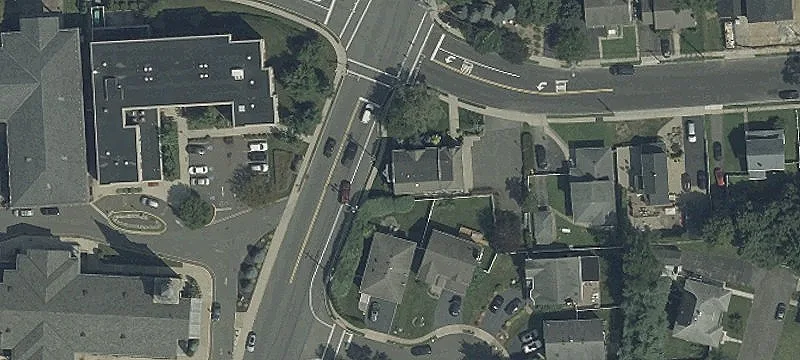 Dumont Commercial Property For Rent