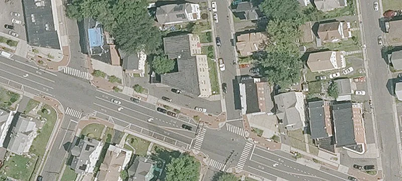 Commercial Space on Albany Avenue