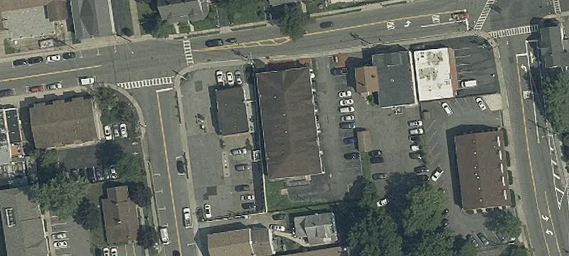 Lincoln Park Retail/Office Space