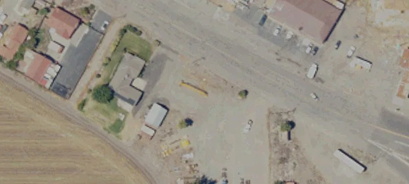 Commercial Corner Lot in Dos Palos