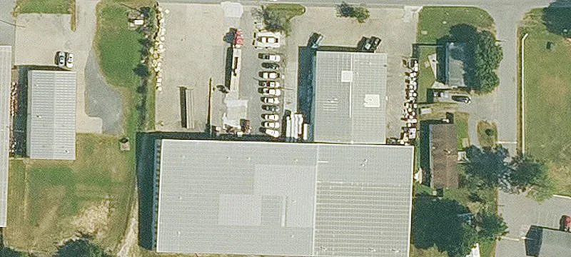 Industrial Building on 2.22 Acres