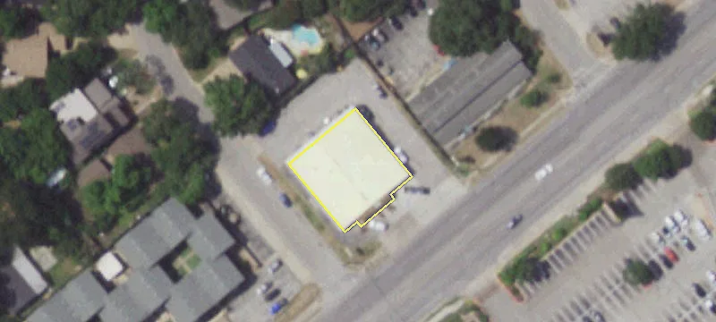Freestanding Auto Parts Retail Space