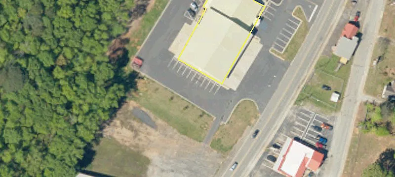 Retail Space Available For Lease