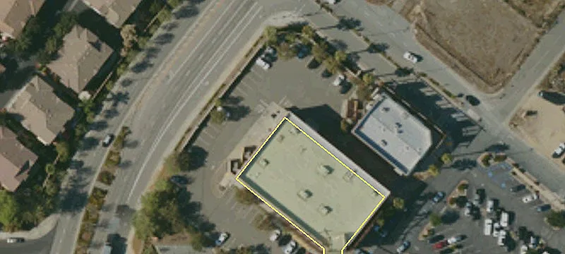 Retail Property in Prime Location