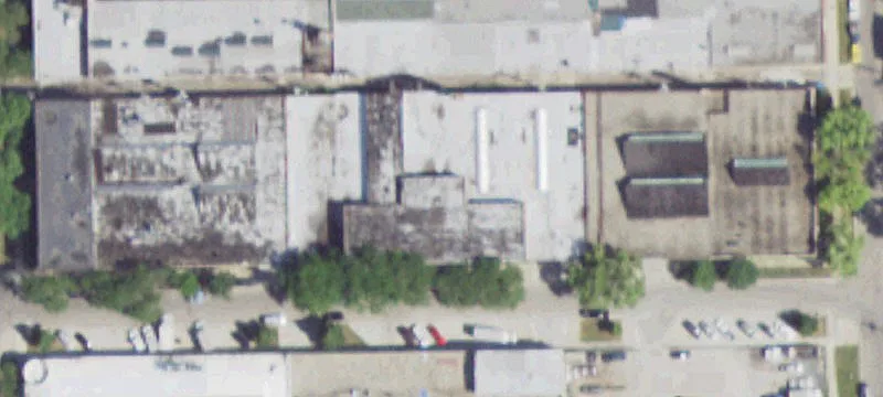 Industrial Building in Hermosa Neighborhood